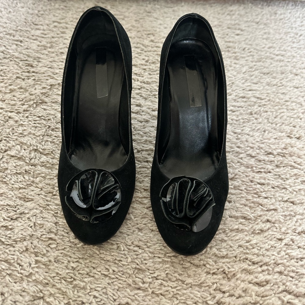 Black heel.